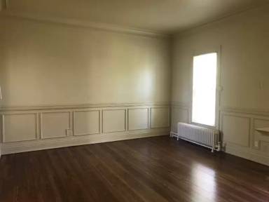 Main picture of 1291 Willow Ave
