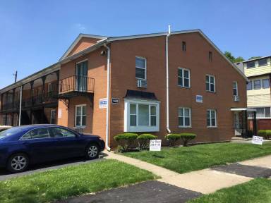 Main picture of 1433 Highland St