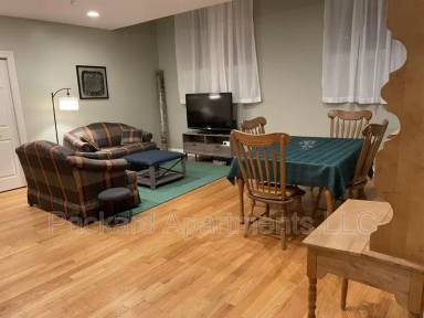 Main picture of 260 Washington Ave