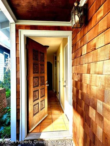 Main picture of 432 Tewksbury Ave