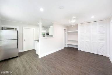 Main picture of 1883 Smith Dr
