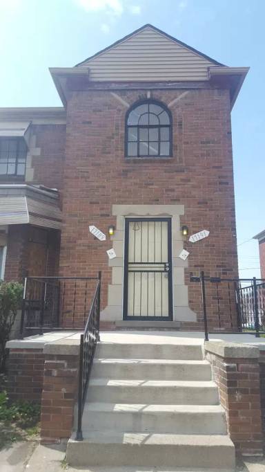 Main picture of 17191 Stoepel St