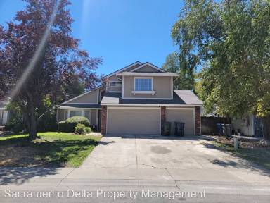 Main picture of 1022 Galleon Way