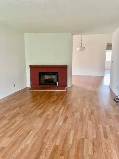 Main picture of 7980-82 Cavalli Way