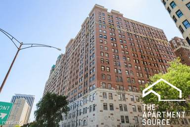 Main picture of 3270 N Lake Shore Dr