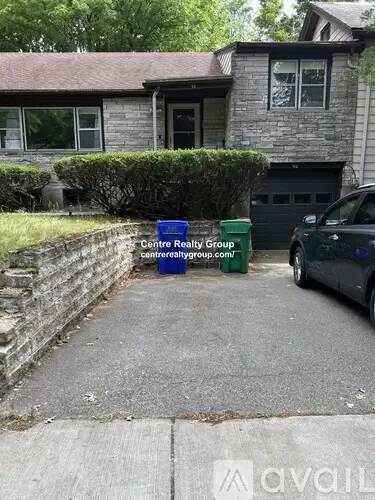 Main picture of 92 Mill St