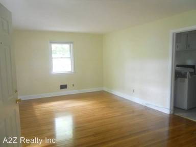 Main picture of 407 Smith Ave