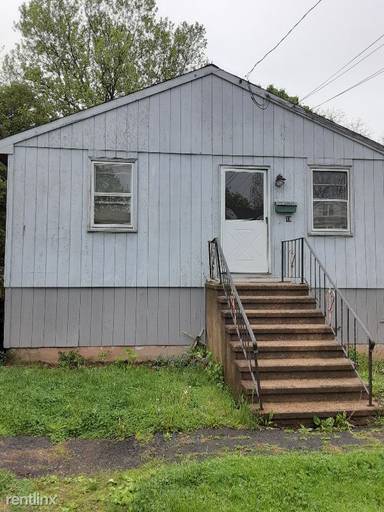 Main picture of 1034 Farmington Ave