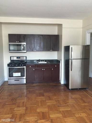 Main picture of 115 Fairview Ave