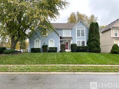 Main picture of 13605 W 129th St
