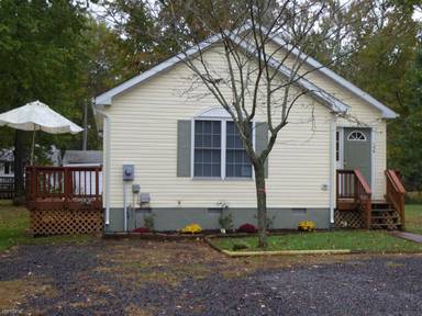 Main picture of 136 9th St