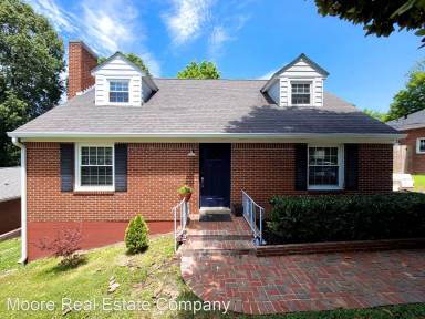 Main picture of 426 Hilldale Rd
