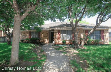 Main picture of 6425 Hurst St