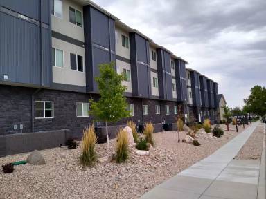 Main picture of 119 N 800 W