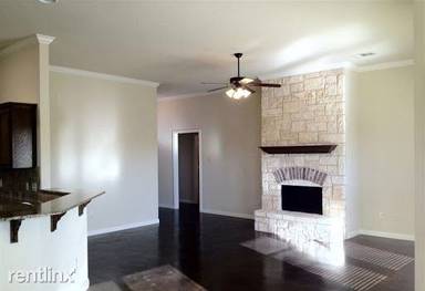 Main picture of 601 Monticello Cir