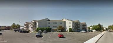 Main picture of 105 E Allen St