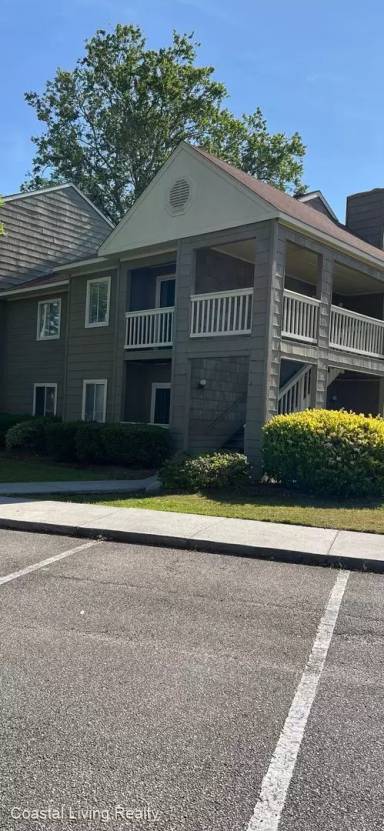 Main picture of 425 Myrtle Greens Dr