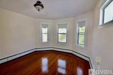 Main picture of 57 Fellsway E