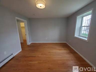 Main picture of 75 Clendenny Ave