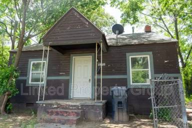 Main picture of 1620 NE 19th St