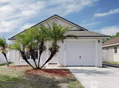 Main picture of 9647 Hollyhill Dr