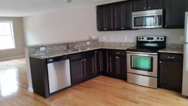 Main picture of 10 Cardigan Ct