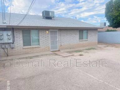 Main picture of 498 E Mesquite Ave