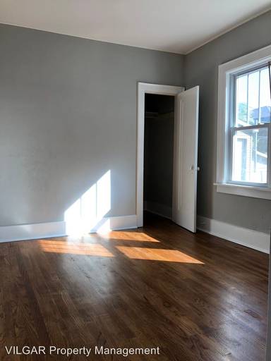 Main picture of 7231 Marshall Ave