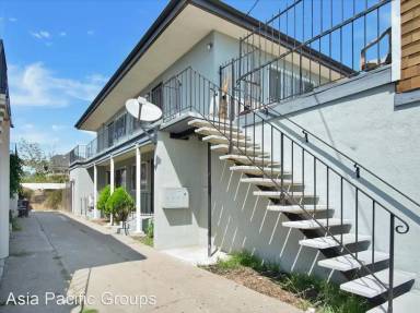 Main picture of 2901 Octavia St