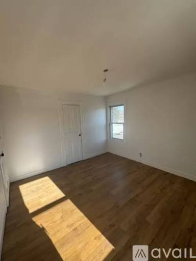 Main picture of 209 Main St