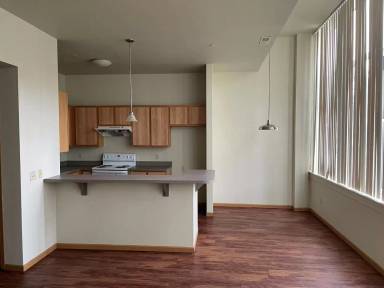 Main picture of 1131 Columbus Ave