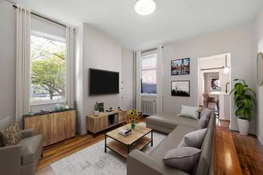 Main picture of 70 Lexington St