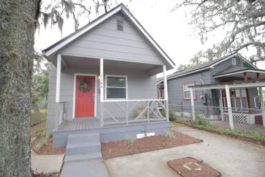 Main picture of 1146 Phelps St