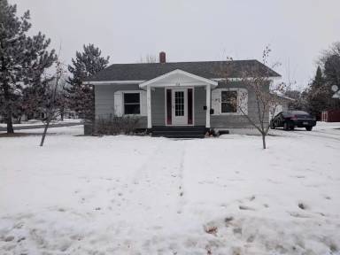 Main picture of 205 26th St NE