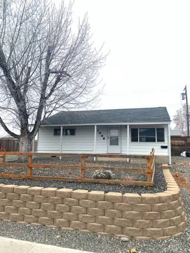 Main picture of 1008 Wright Ave