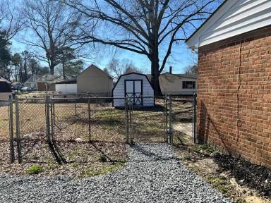 Main picture of 6900 Strathmore Ct