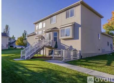 Main picture of 1363 W 1940 N
