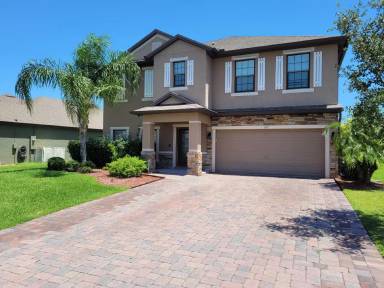 Main picture of 657 Dillard Dr SE