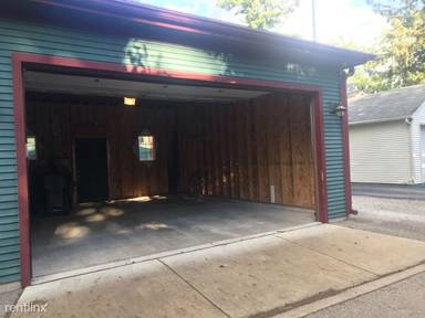 Main picture of 119 N Ellsworth St