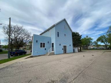 Main picture of 201 S Pine St