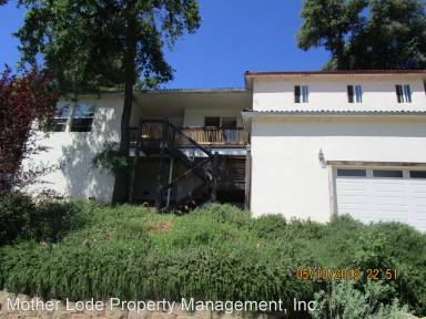 Main picture of 166 Pesce Way