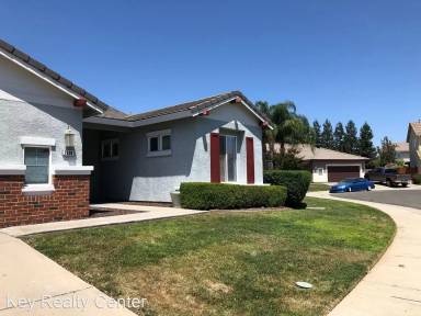 Main picture of 7838 Pacific Dunes Ct