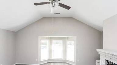 Main picture of 200 Planters Rd