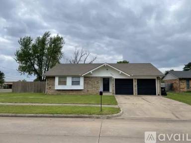 Main picture of 1917 Glenwood Dr