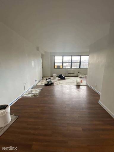 Main picture of Ebbets Field Apartments