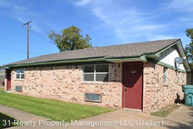 Main picture of 702 N Frisco Rd