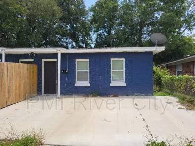 Main picture of 2036 W 11th St