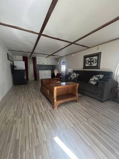 Main picture of 11847 White Rose Rd