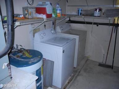 Main picture of 1425 SW 25th Ave