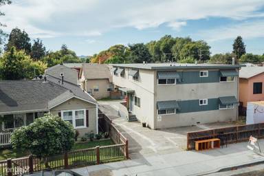 Main picture of 2314 Bonar St